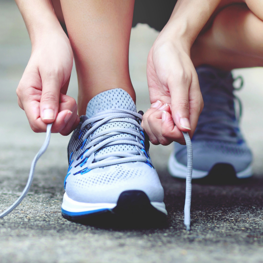 What Kind of Shoes Should I Wear When Working Out? Red Envelope Project